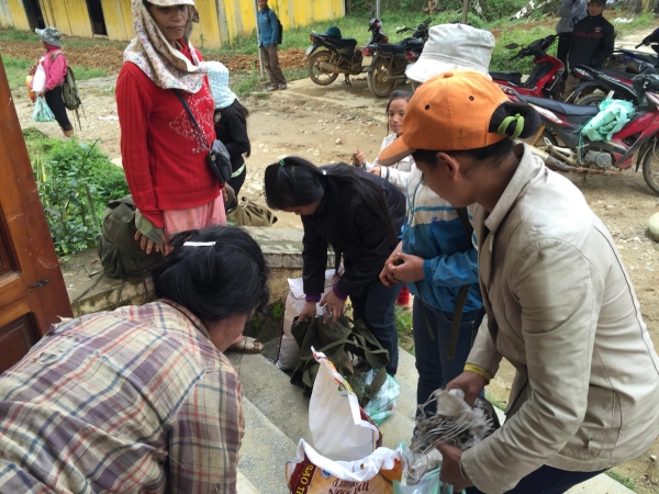 Flood relief in Nam Tra My Quang Nam Dec-2017